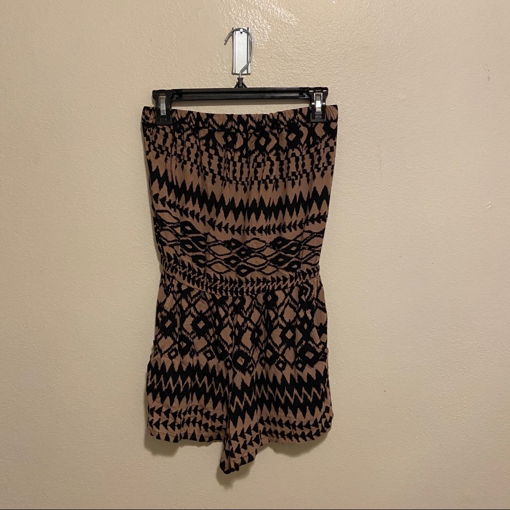 Patterned romper